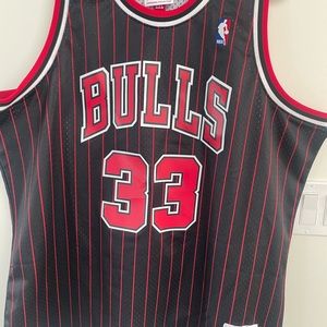 Chicago Bulls Scottie Pippen Jersey - Size XXL - Hardwood Classic